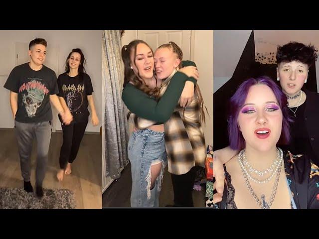 Lesbian tiktok (wlw)(lgbtq) to watch after the new year begins