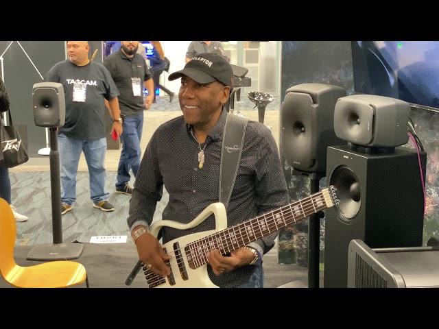 Stevie Wonder surprises Nathan East at Namm 2020!