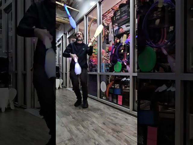 Flow Tony Dark Eyes #music #flow #juggling Juggling Shop️‍‍️BrooklynNY