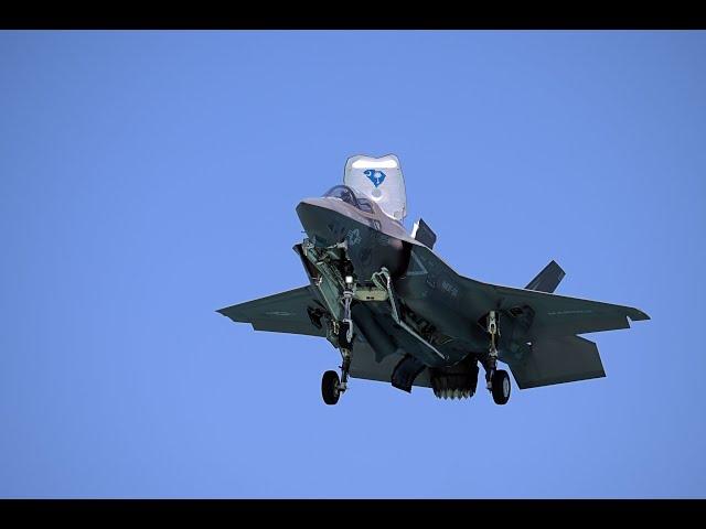 F - 35 B shocks the crowd over Miami Beach...A Must See !!!