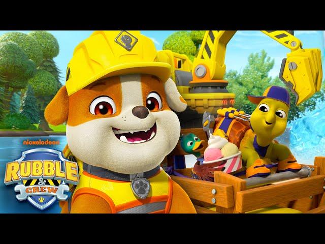 Rubble Rescues a WILD Roller Coaster Ride Through Builder Cove! | Rubble & Crew
