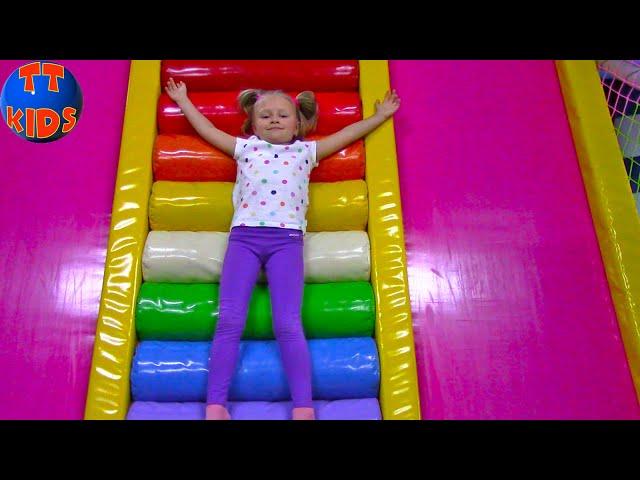 Развлекательный центр для Детей с горками и батутами | Indoor Playground for Kids