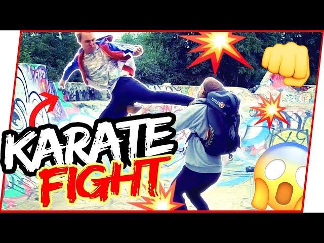 Karate Nerd vs. 5 Thugs (Street Fight)