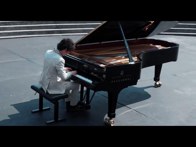 Federico Colli plays Domenico Scarlatti: Sonata in G minor K30 (L499) “cat’s fugue”