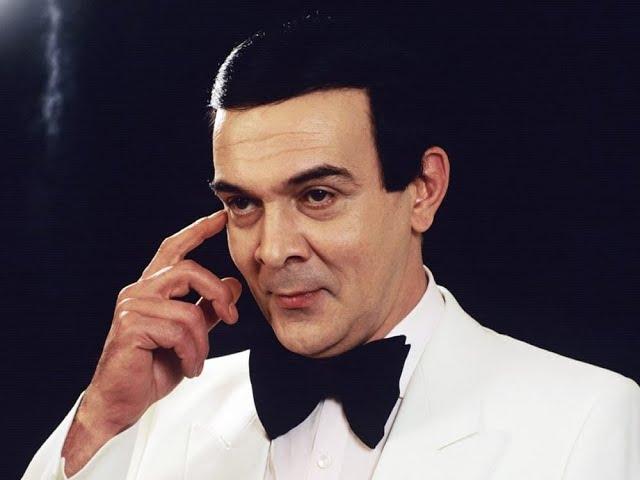 ".... И Магомаев поёт в КВН..."- ?!