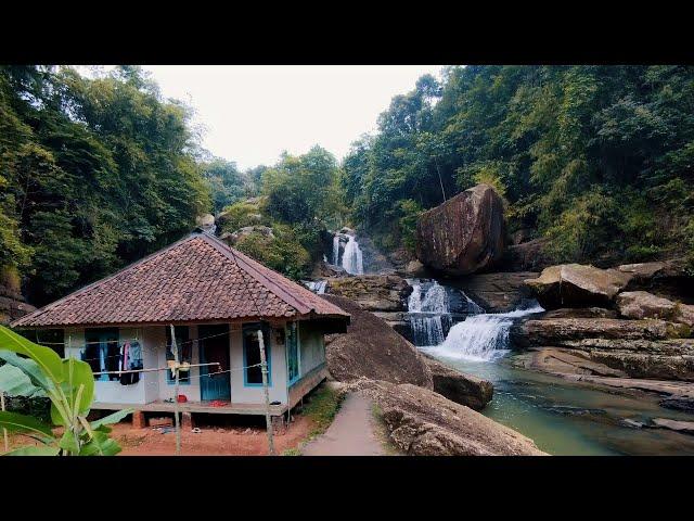 MasyaAllah Tak Disangka, Bisa Sampai Ke Kampung Seindah Ini Di Dekat Curug Pinggir Hutan