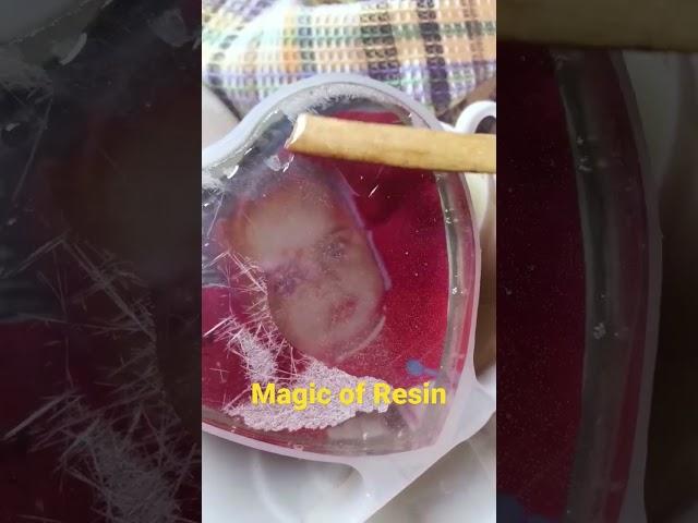 Magic of Resin #Resinphotoframe  #shorts #resinart @RajnisArt