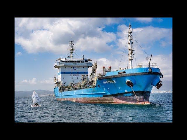 Traversée du Détroit de Gibraltar en optimiste