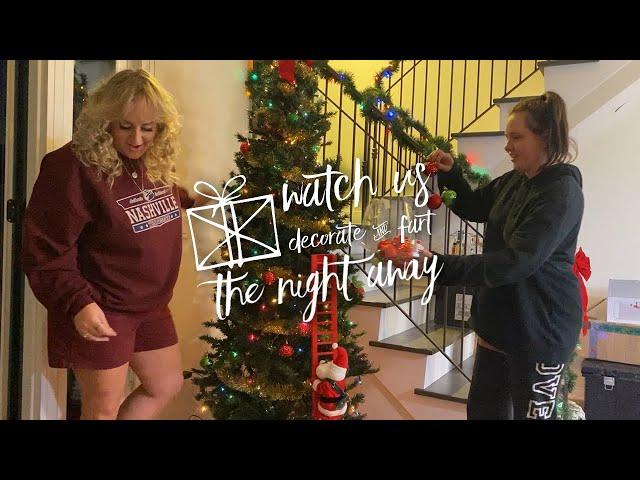 Decorating for Christmas Vlog!! (feat. Brittany Broski) | Sarah Schauer