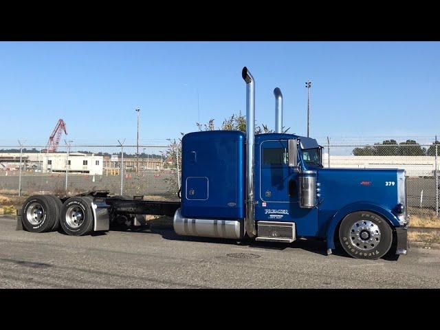 28 Июля, 2017 Год, память об легенде 2003 Peterbilt 379 6NZ Cat C15 ￼