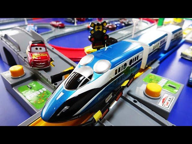 Plarail Thomas the Tank Engine and friends  JR train, railroad crossing, station course