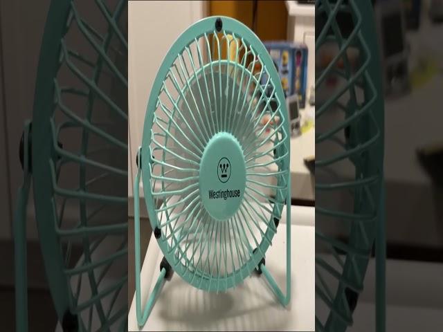 Mini USB Desk Fan - Compact Cooling On-the-Go #MiniUSBFan#DeskFan#YouTubeShorts#Shorts#ViralShortss