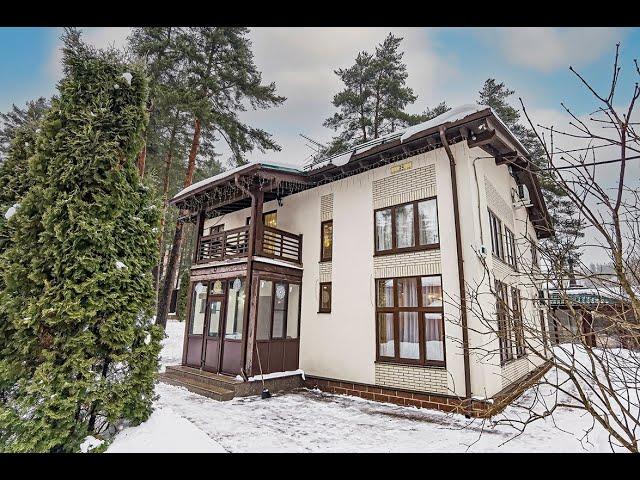 Комфортный коттедж для семейного загородного отдыха в Токсово / Баня / Лес / Тёплая купель / Беседка