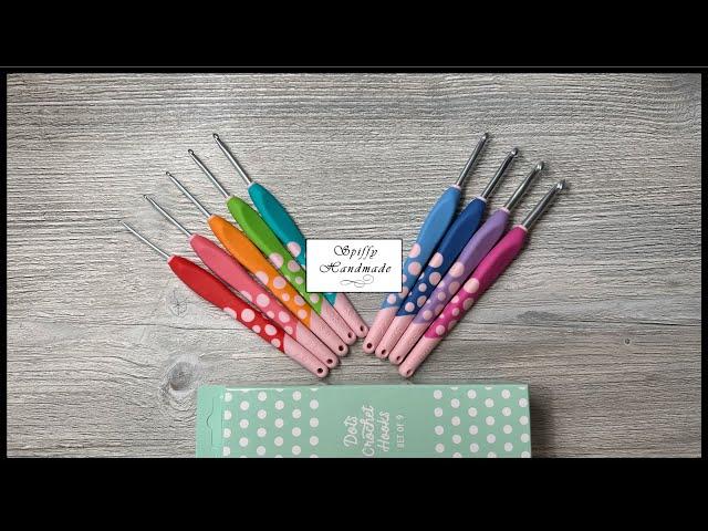 We Crochet Dots Crochet Hook Set Review Comparing them to Clover Amour and Red Tulip