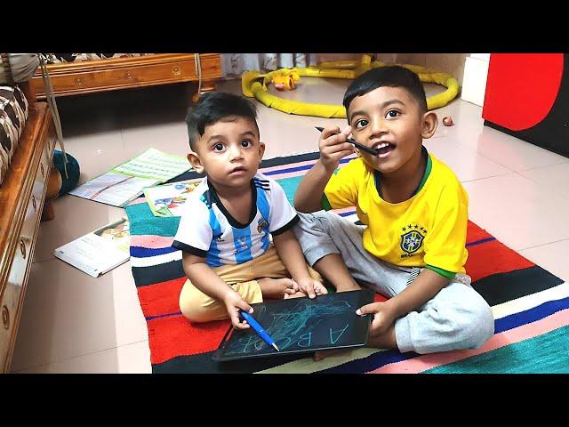 Baby Magical Writing Board। ছেলেদের লেখা শেখানোর খুব সুন্দর একটি বোড এনেছে ওদের বাবা