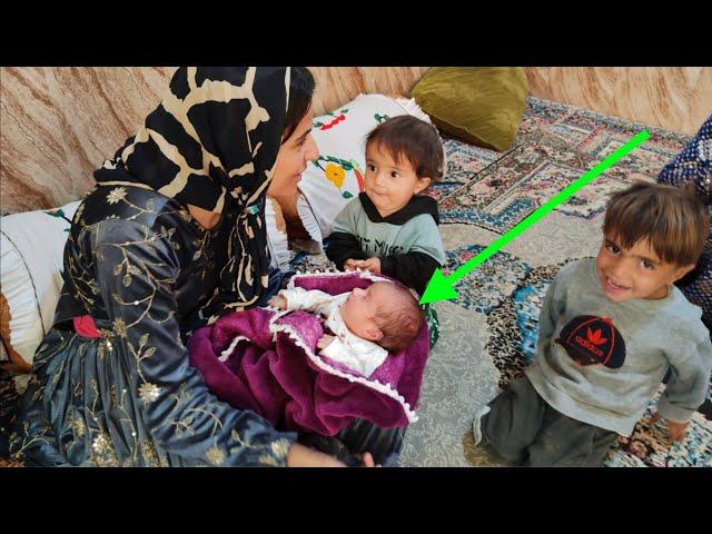 After giving birth: Mahboba's help to Ismat to organize the house