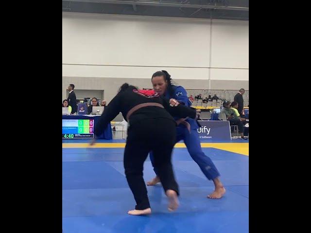  Patricia Rodrigues De Souza: 2023 IBJJF World Champion - Ds Team -  Six Blades