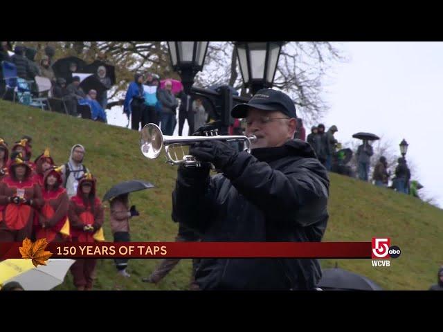 Thanksgiving parade halts for solemn moment honoring military history