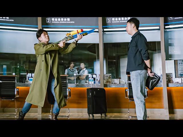 A Man Robbed A bank With The Help of Toy Gun | Korea Heist Movie Explained