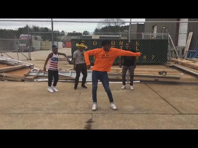 NiBBas dancing Jojo style