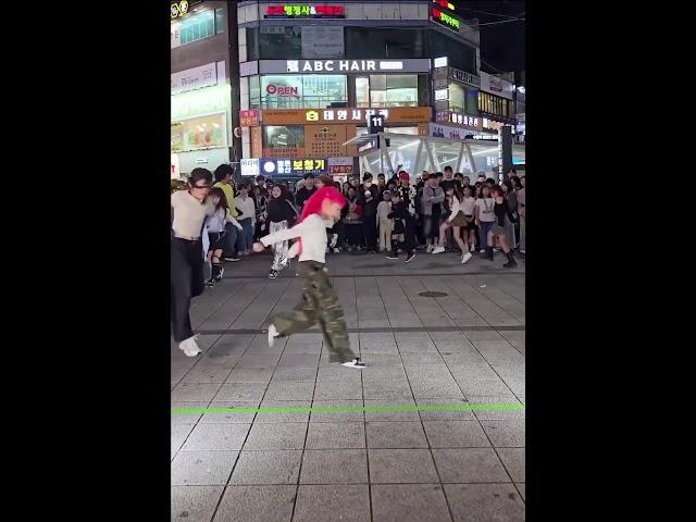 랜덤댄스에서 추는 슬릭백 릴레이 챌린지!! #춤추는곰돌 #afstarz #댄스 #dance #챌린지 #릴스 #쇼츠 #댄서