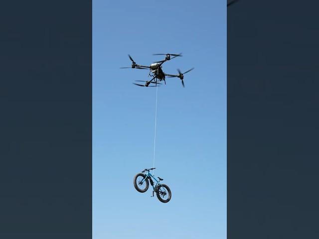 Massive delivery drone lifts a mountain bike 🪂 DJI FlyCart 30  @GDtoo