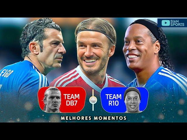 MEETING OF THE LEGENDS WITH RONALDINHO AND BECKHAM MAKING MAGIC PLAYS IN A MATCH IN ENGLAND