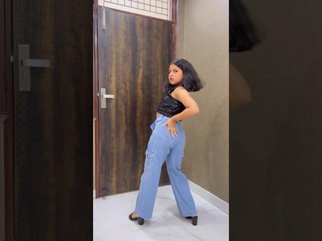 Oh sajna - Badshah X Divine X Nikita Gandhi | Dance #shorts | Esha Mishra | #trendingonshorts