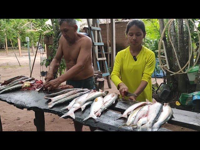 VÍDEO 90/TRATANDO E ASSANDO MAPARÁ PARA O ALMOÇO (PART 2)/COMUNIDADE RIBEIRINHA NO PARÁ