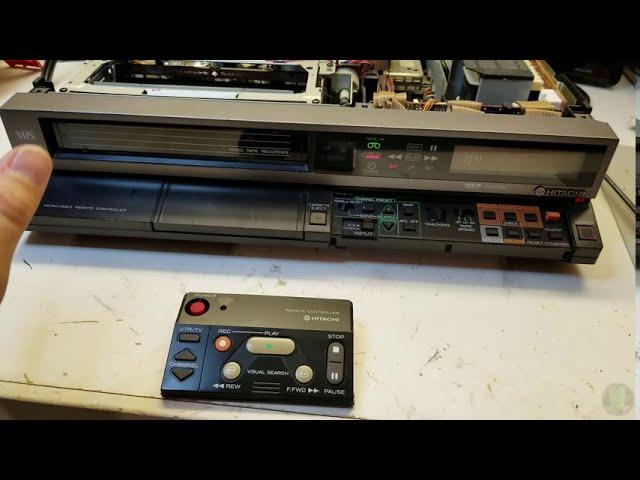 Hitachi VCR with detachable remote (VT-63 from 1985)