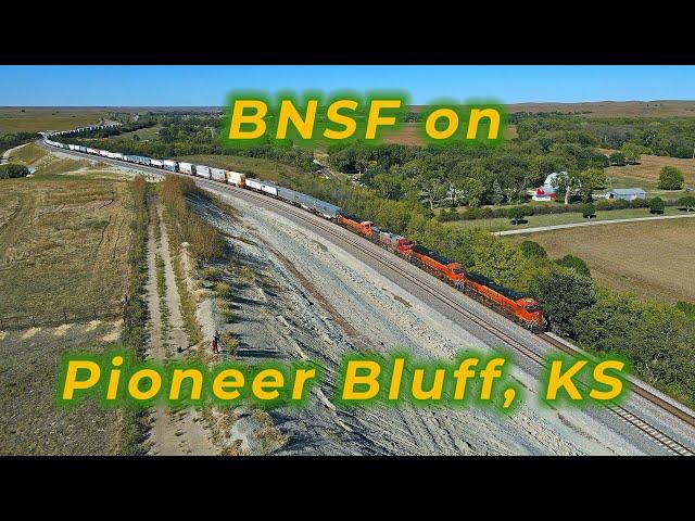 2023-08-12 BNSF at Pioneer Bluff,  Matfield Green KS