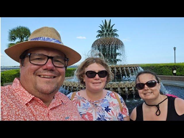 Charleston Horse Carriage History Tour / Rainbow Row / Pineapple Fountain / Old Homes and Churches