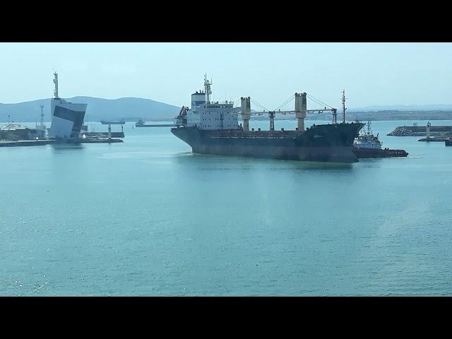 Port Burgas - The docking of the Serdika ship