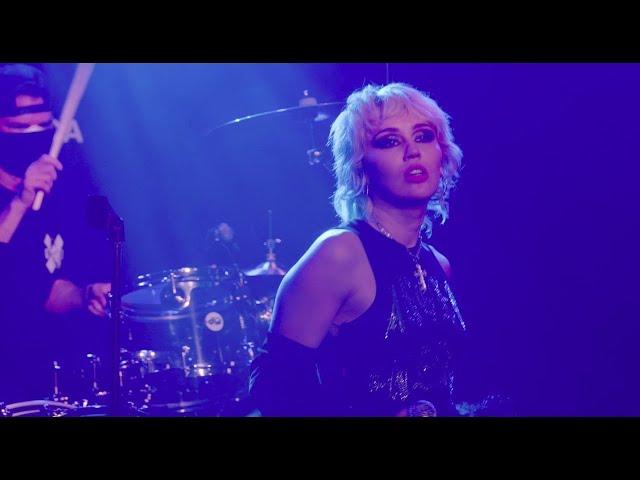 Miley Cyrus - Live from Whisky a Go Go - Zombie #SOSFEST