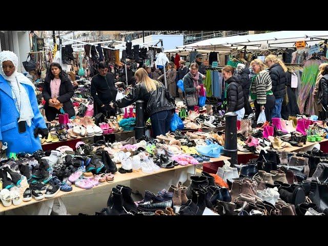  EAST LONDON WALKING TOUR, LONDON'S HISTORIC PETTICOAT LANE MARKET, VIBRANT STREET MARKET, 4K60FPS