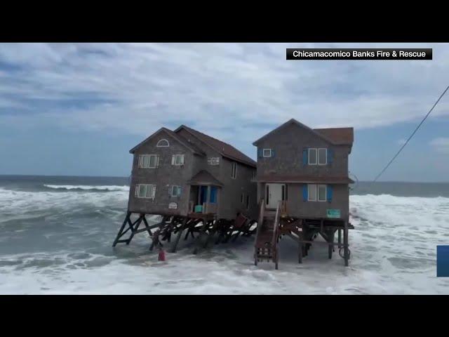 WATCH: Rodanthe, North Carolina home collapses