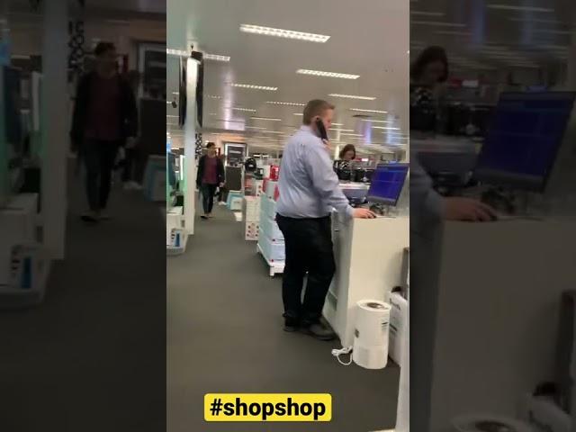 I’m lost.. help me out here guys #australia #perth #shorts #perth #uturn #shoppingtime #electronics