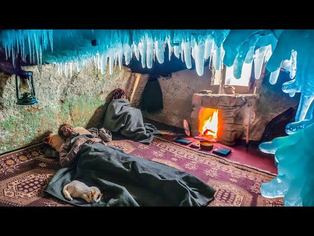 One Day in the Coldest Village on Earth –35°C (–68°F)| They Found Happiness in a Cave!