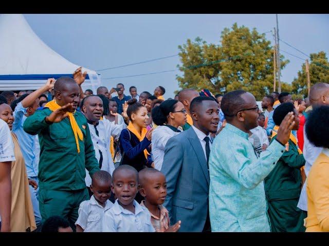 Intsinzi y`Umwami Yesu | Yaririmbwe hasozwa amavuna yateguwe na God`s Flock Choir ku Nkubi, Huye