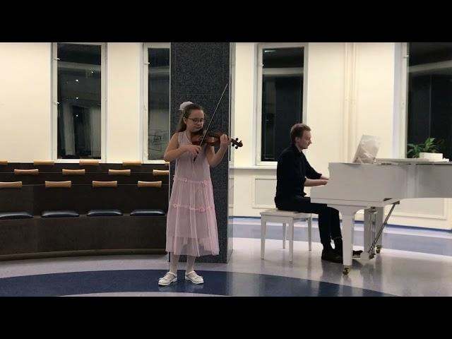 Лазаренко Анастасия Михайловна, 10 лет, скрипка