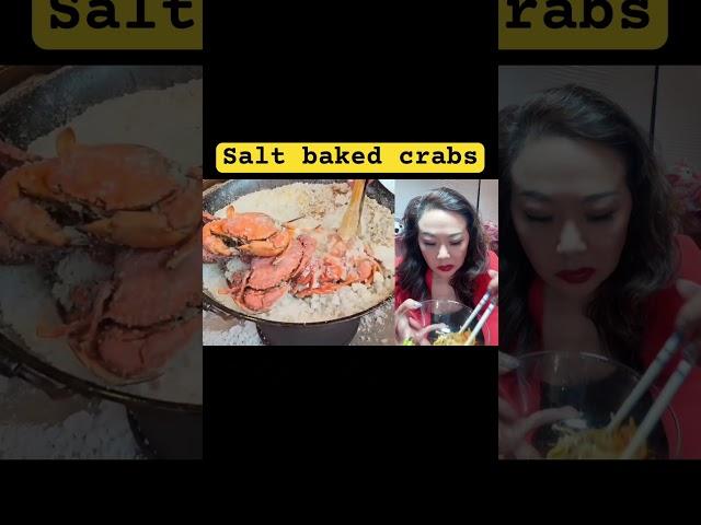 Jenny likes China street food: Salt baked crabs! Jenny eating show! Chinese Asian food snacks!