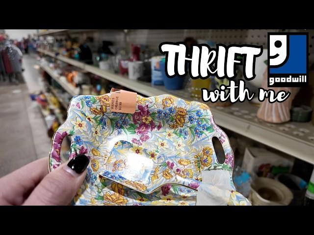 Can't Believe I Found IT AT GOODWILL | Thrift With Me | Reselling