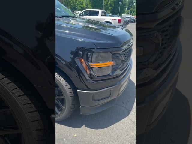 F-150 XL black widow sport package