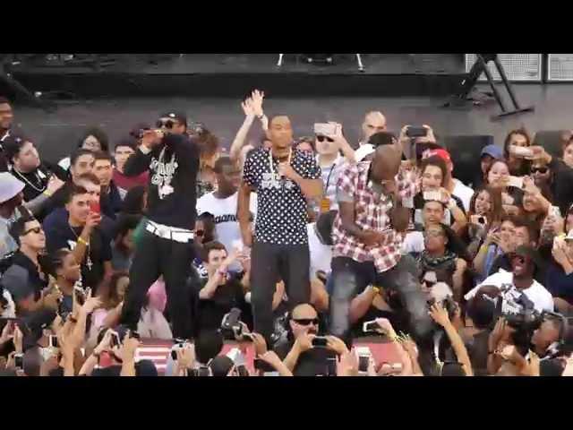 Ludacris - Move Bitch (Get Out the Way) Live in Hollywood (4/1/15) Furious 7 Takes Over REVOLT Live