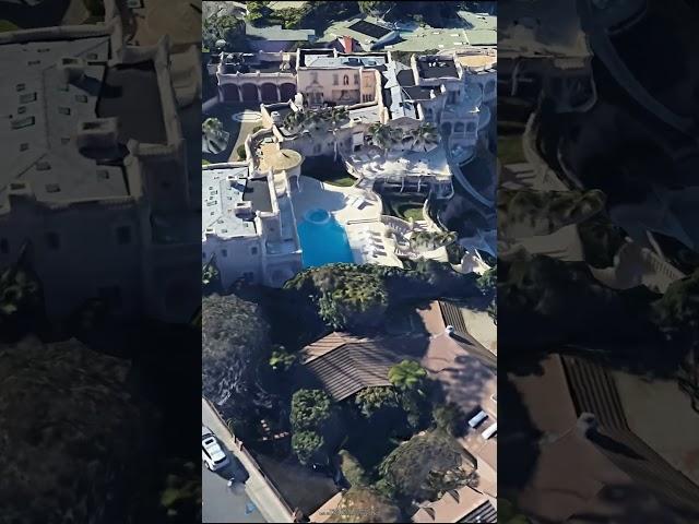 Gold-plated house, with private beach – worth 108 million USD!