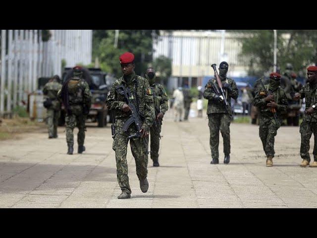 Guinée : des "prétendus tirs d'armes à la Présidence" sèment la panique