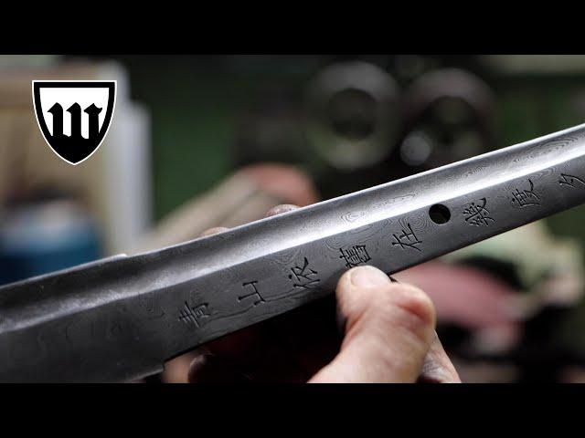 Forging a Damascus katana, the complete movie.