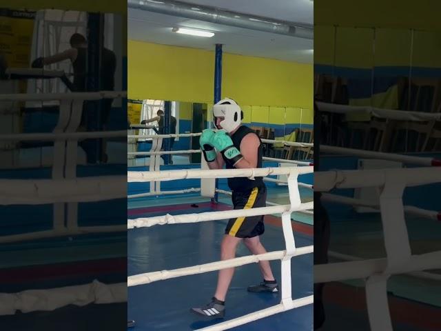 Вечірні тренування з боксу в Києві #chubarboxingclub #бокснаборщагівці ​⁠ #вечірнітренування