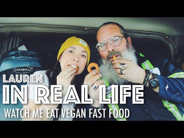 WATCH ME EAT VEGAN FAST FOOD // MUKBANG // "THE BEAR" FROM HEAVY RESCUE: 401