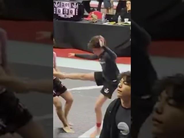 A sick single leg finish! #bjj #jiu #takedowns #wrestling #grappling #singleleg #mma  #bjjfanatics